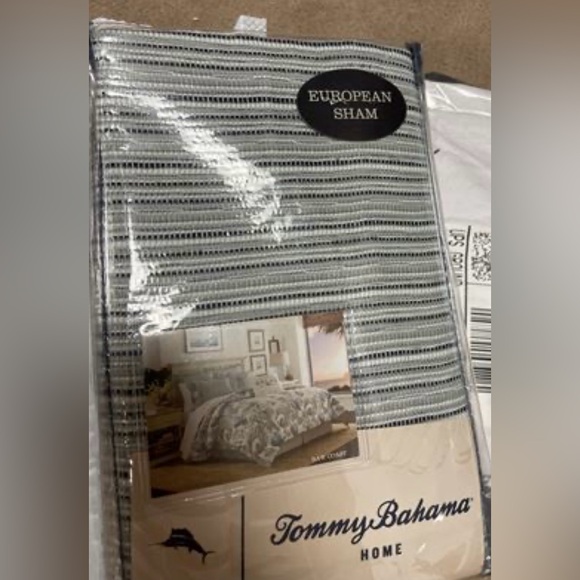 Tommy Bahama Raw Coast Blue Cotton Woven European Sham (set of 2) - Picture 3 of 3